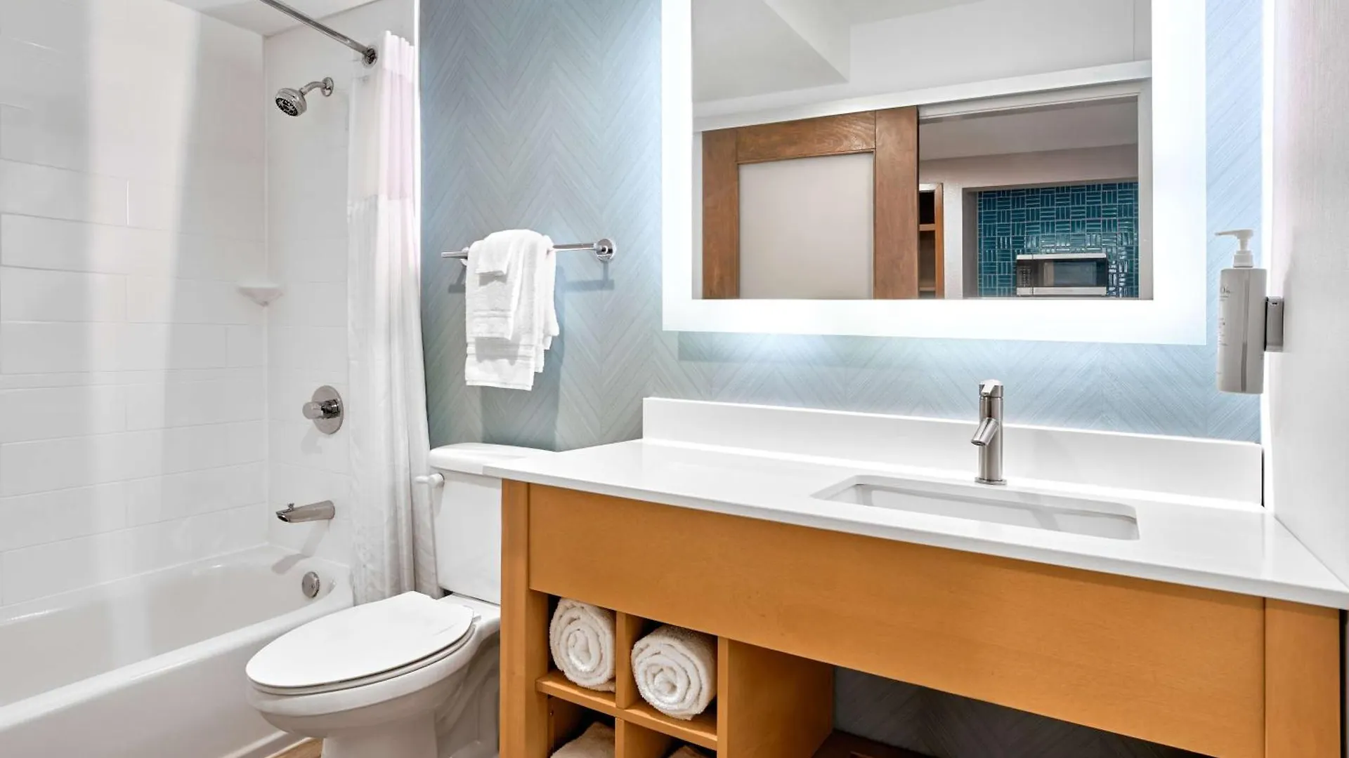 Hilton Garden Inn Los Angeles Airport