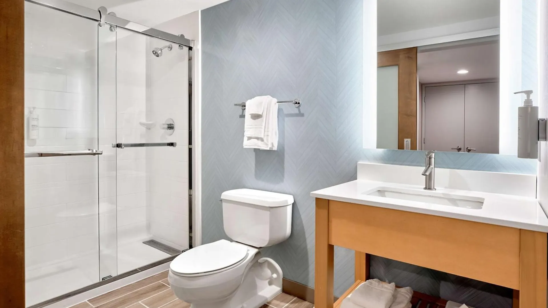 Hilton Garden Inn Los Angeles Airport Hotel