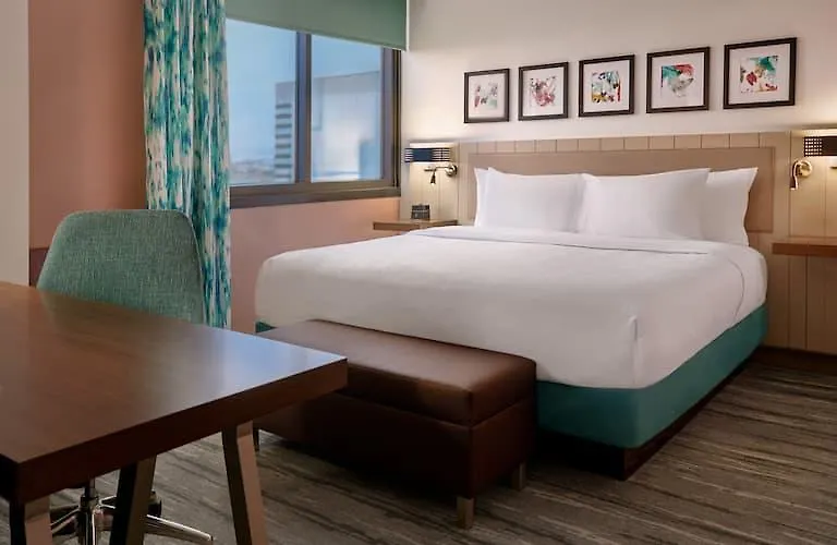 Hilton Garden Inn Los Angeles Airport Hotel